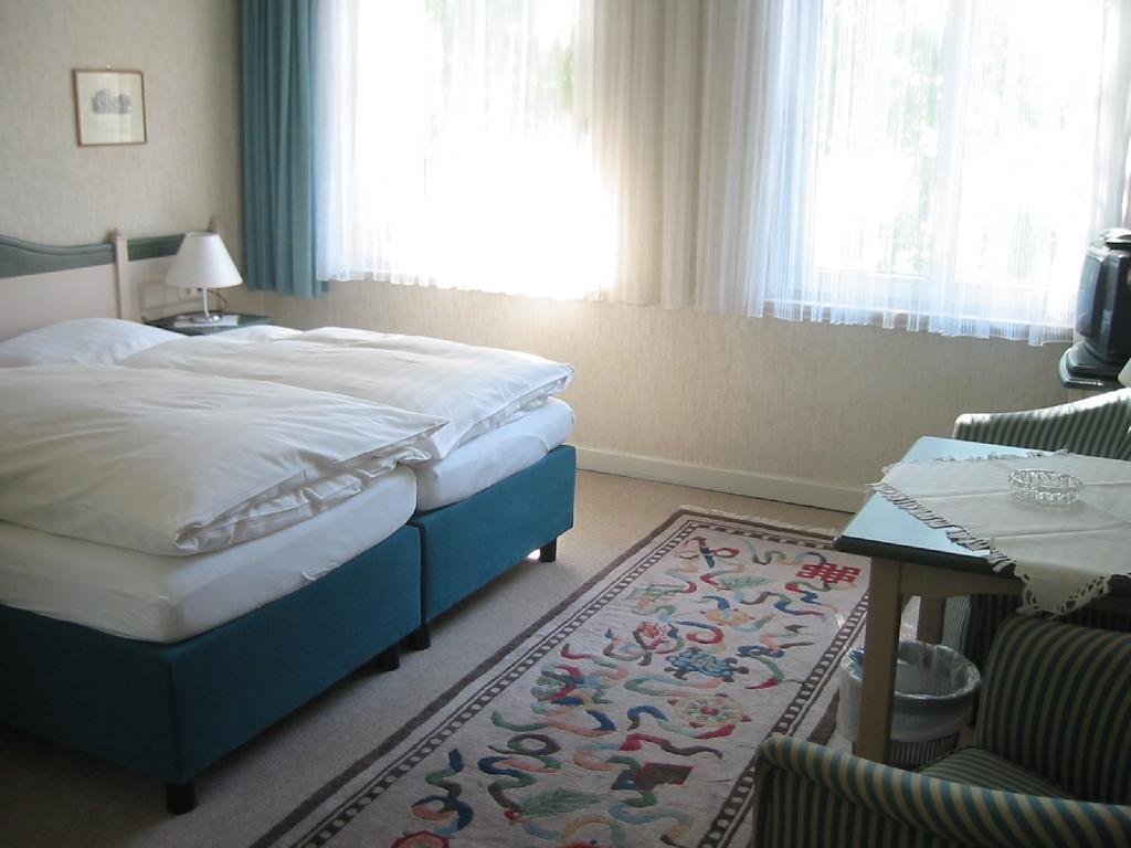 Pension Thiel Bad Schwartau Zimmer foto